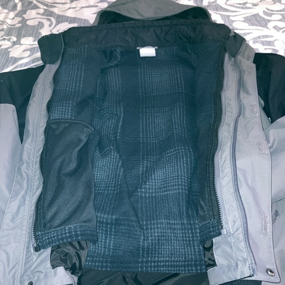 Men’s Columbia ski jacket - Picture 3 of 7